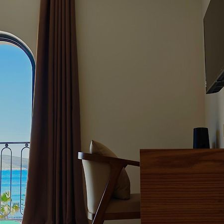 Hotel Villa Margarit Sarandë Esterno foto