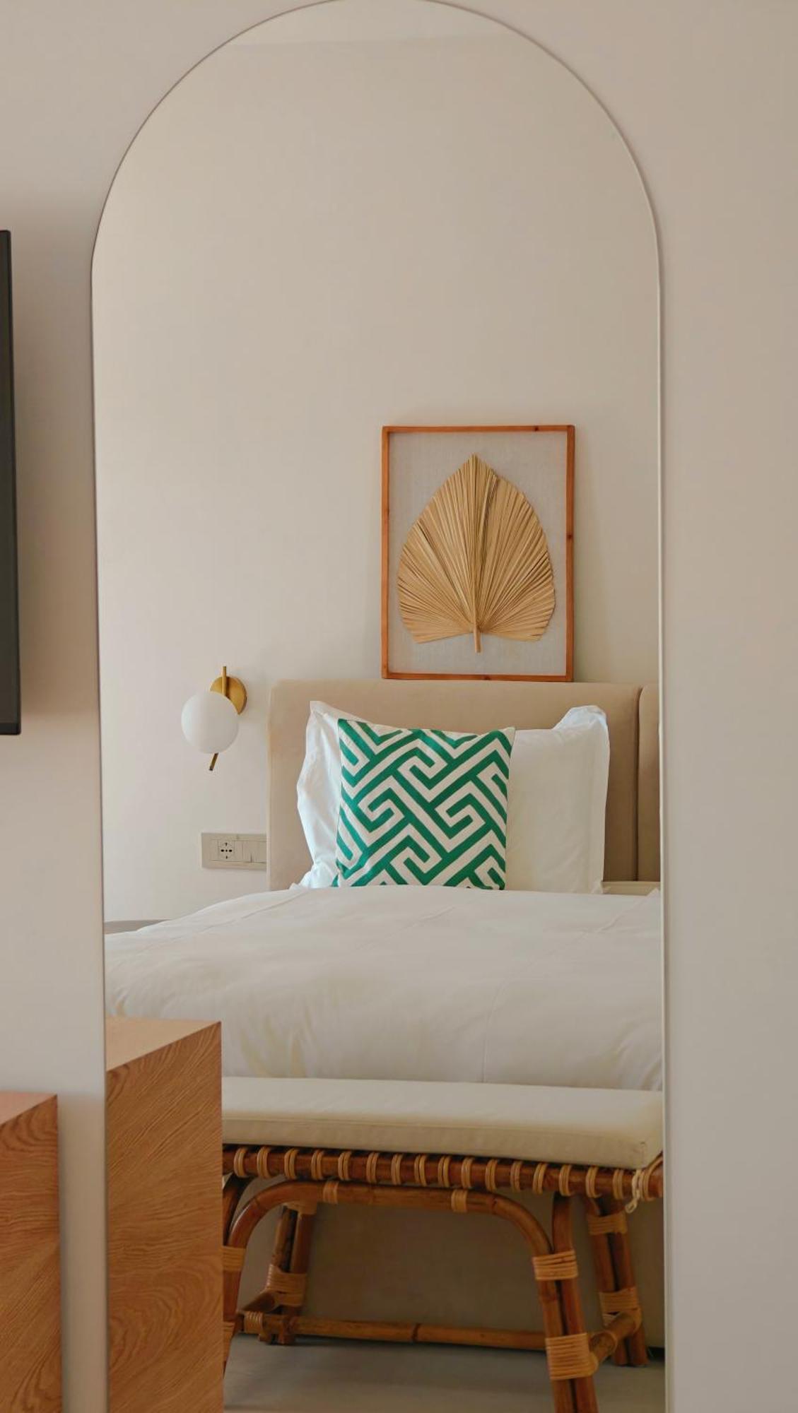 Hotel Villa Margarit Sarandë Esterno foto