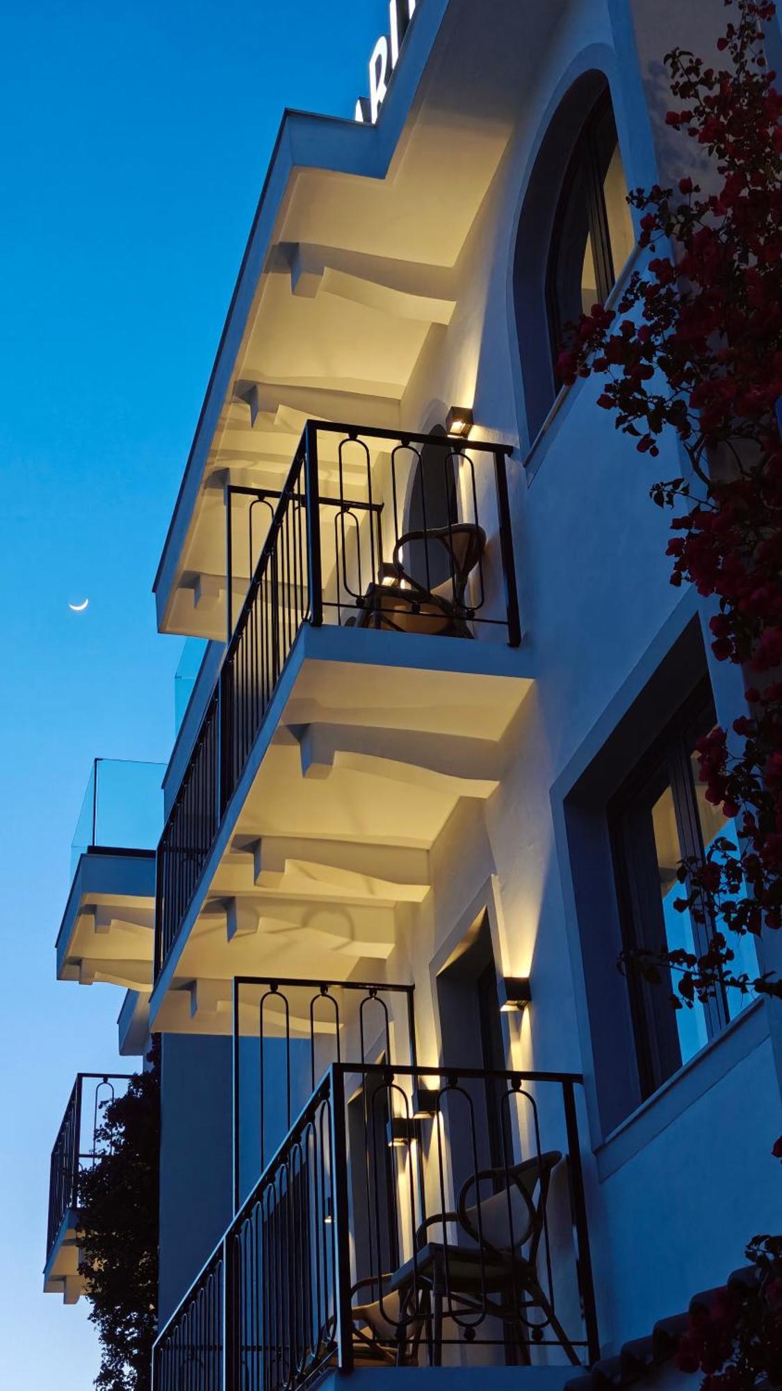 Hotel Villa Margarit Sarandë Esterno foto