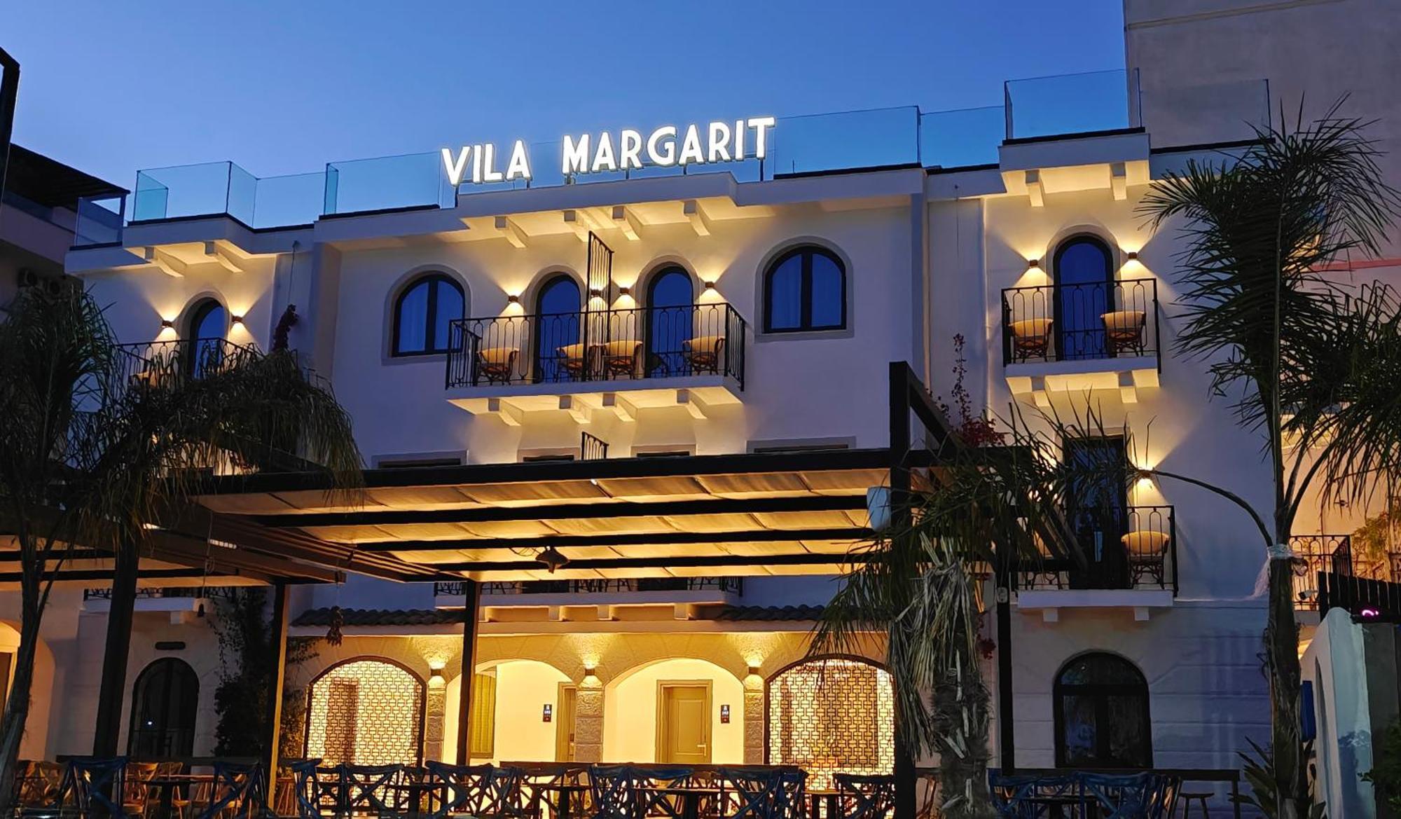 Hotel Villa Margarit Sarandë Esterno foto