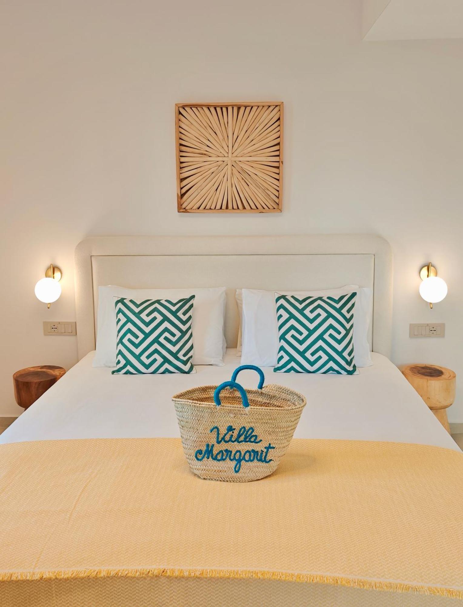 Hotel Villa Margarit Sarandë Esterno foto