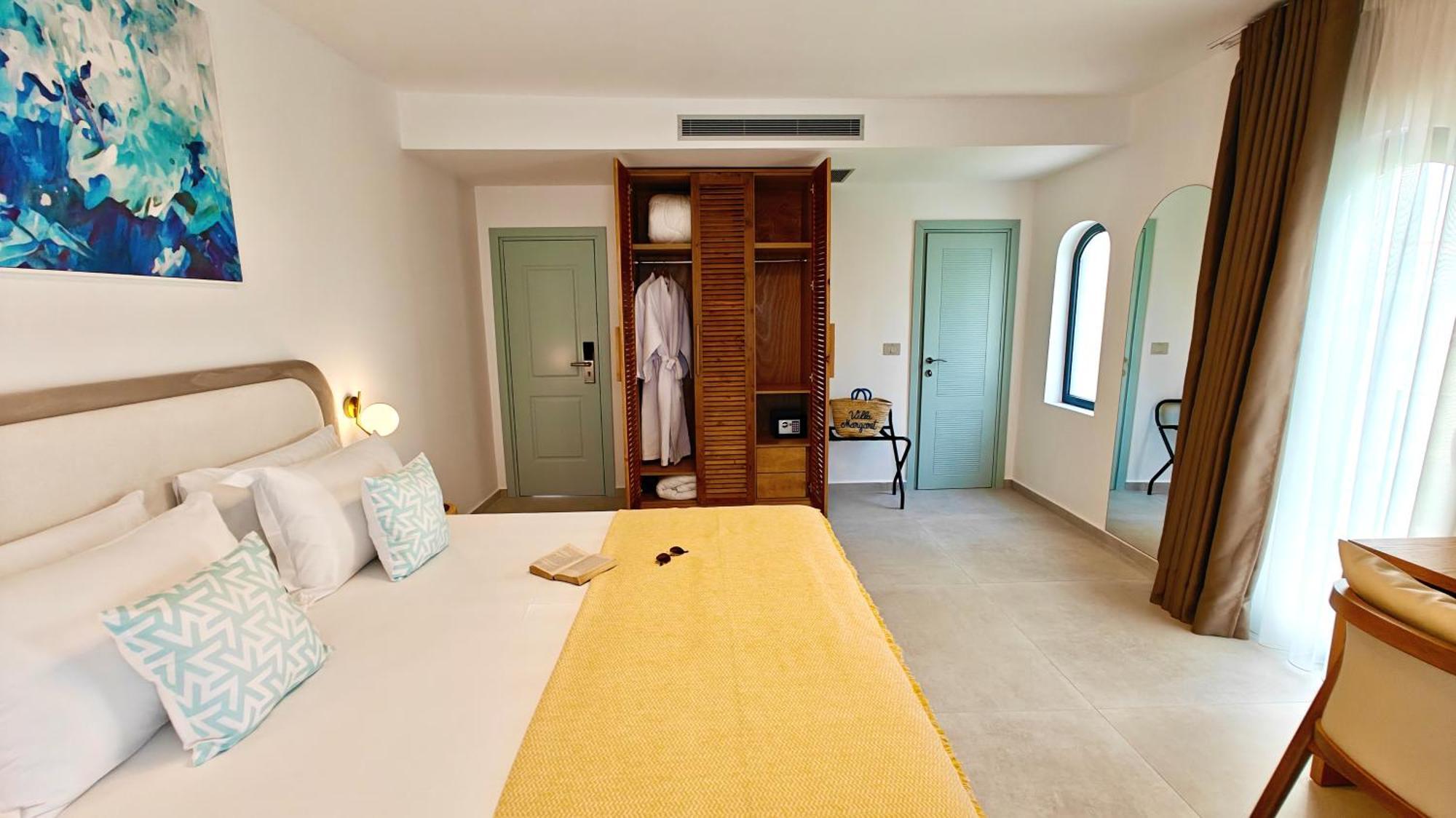 Hotel Villa Margarit Sarandë Esterno foto