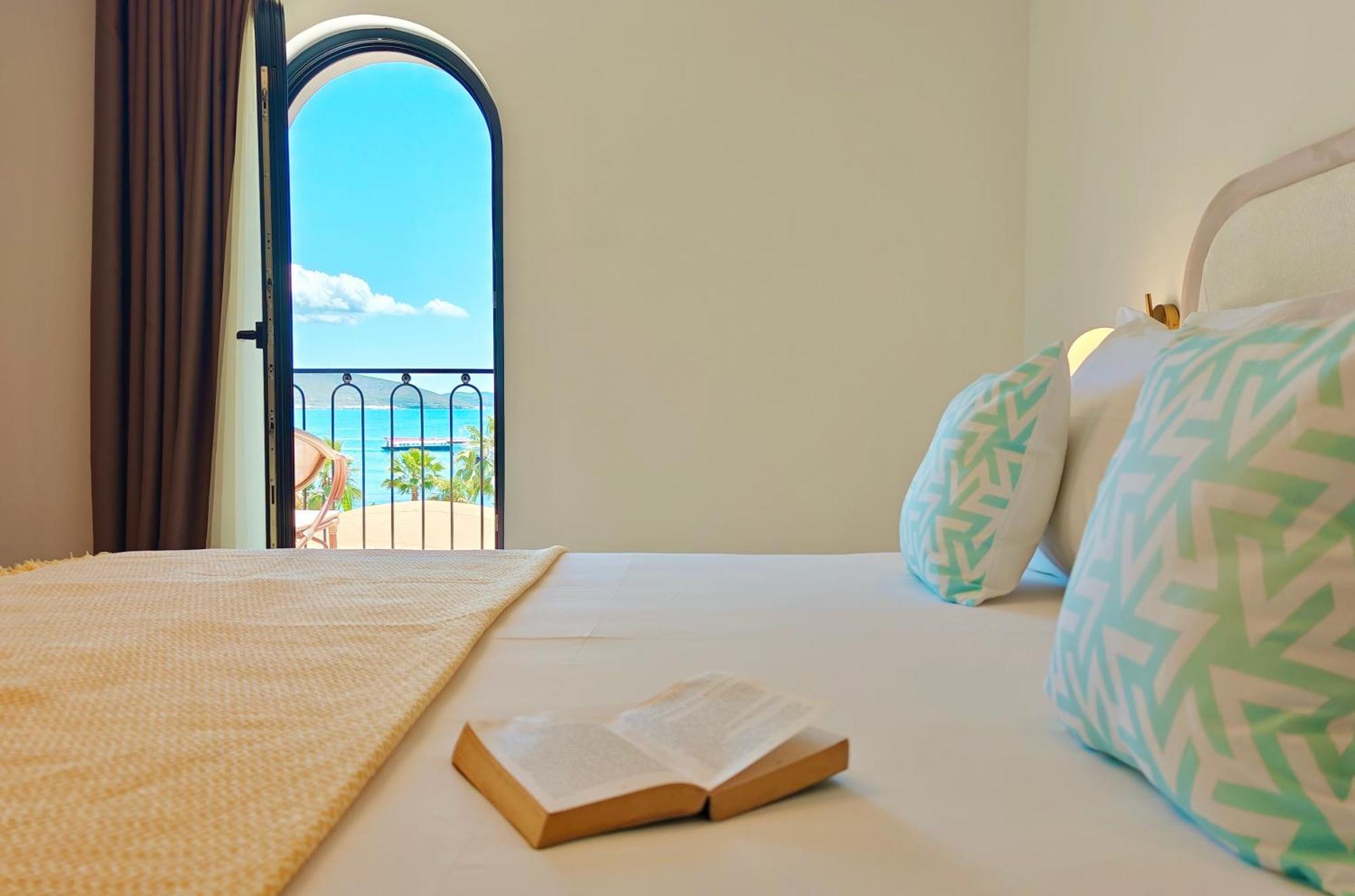 Hotel Villa Margarit Sarandë Esterno foto